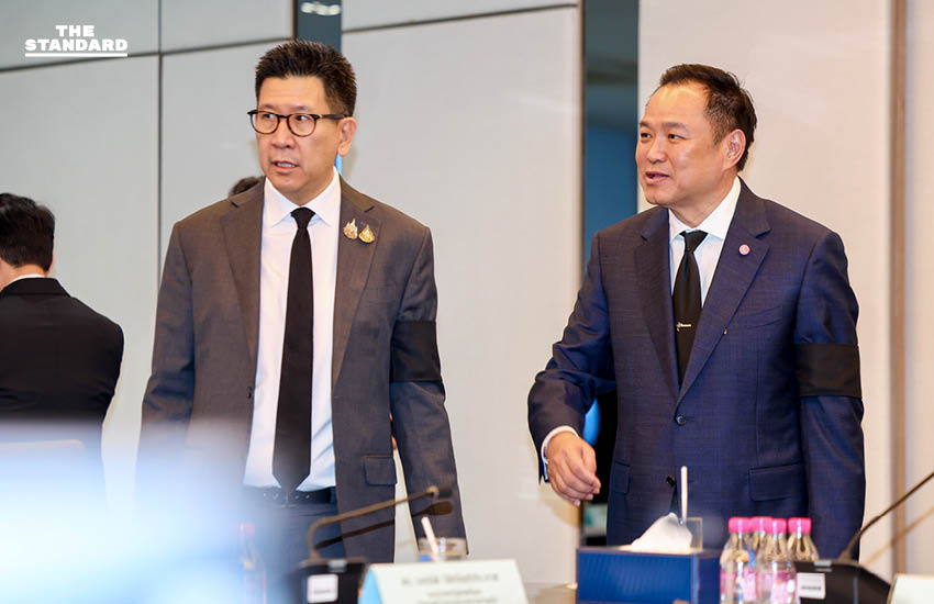 นายกฯ ถก 4 กระทรวง ออกมาตรการช่วยเหลือ-เยียวยาน้ำท่วมใต้ พักหนี้-ลดดอกเบี้ย-ปล่อยสินเชื่อซ่อมบ้าน 0% 2