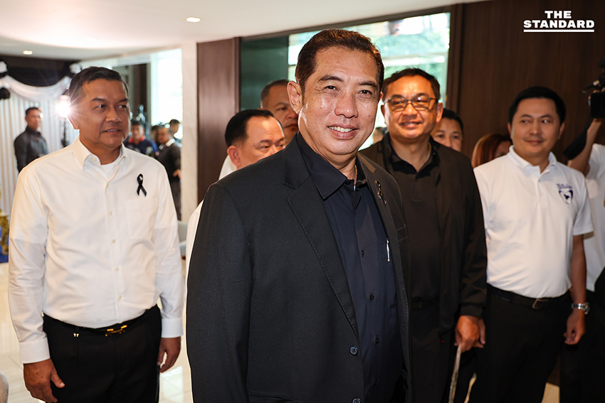 อนุทินต้อนรับนายกฯ เบี้ยว หลีนวรัตน์ พร้อมลูกชาย ‘มนัสนันท์’ ปทุมธานี-อดีต สส.เพื่อไทย-พลังประชารัฐ-ปชป. เข้าภูมิใจไทย 