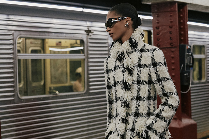 Matthieu Blazy หรือโลโก้ CHANEL