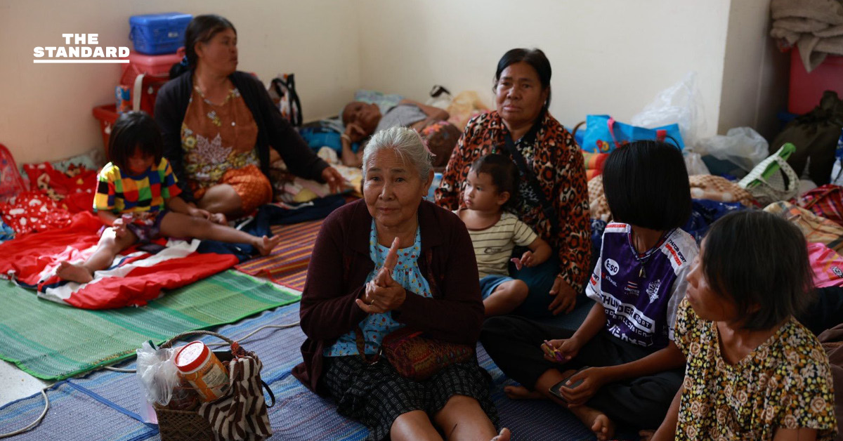 ​พล.ท.อดุลย์ ลั่นปกป้องอธิปไตยเต็มที่ เยี่ยมให้กำลังใจชาวสุรินทร์-ทหารบาดเจ็บ ย้ำประชาชนติดตามข่าวจากสื่อทางการเท่านั้น