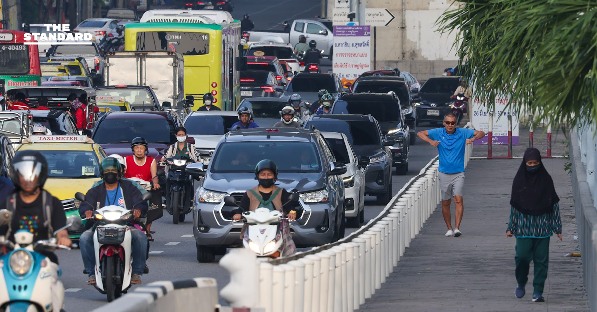 กทม. เช้านี้ฝุ่น PM 2.5 แนวโน้มสูงขึ้น ‘หนองแขม-สาทร’ เกินค่ามาตรฐานเริ่มกระทบสุขภาพ เตือนกลุ่มเสี่ยงเลี่ยงกิจกรรมกลางแจ้ง