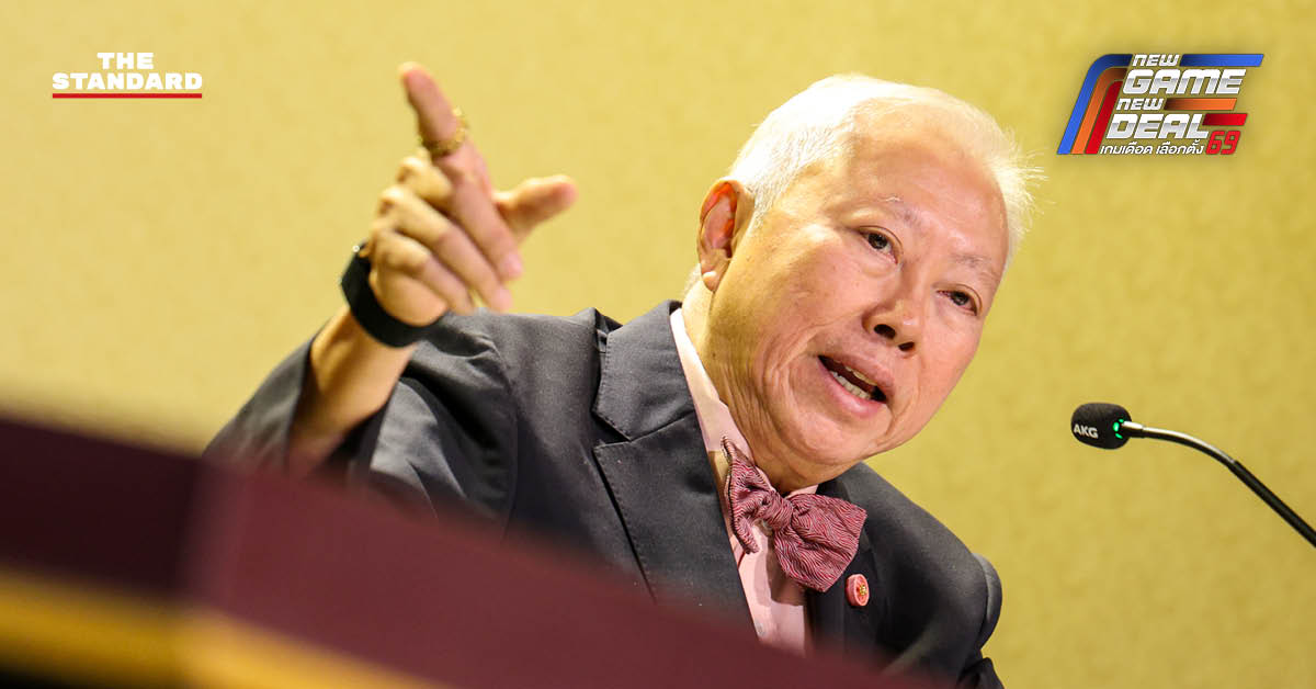 บวรศักดิ์แจง ครม. ส่งคำถามประชามติไปเพิ่ม เหตุหวั่นคำถามของรัฐสภาขัดคำวินิจฉัยศาลรัฐธรรมนูญ เสี่ยงถูกตีตก