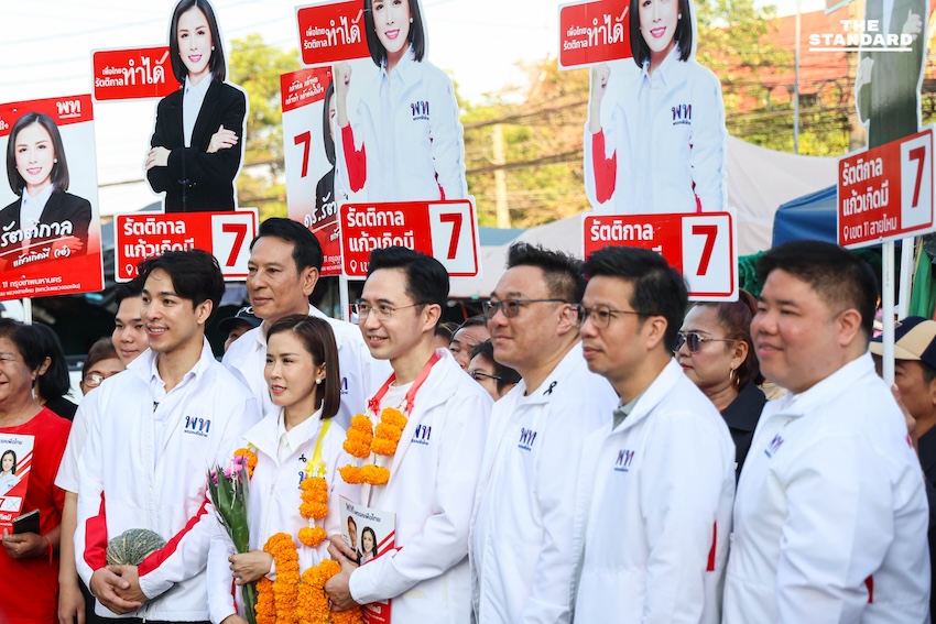 ลุยหาเสียง ‘ยศชนัน-จุลพันธ์’ ควงผู้สมัครเพื่อไทย กทม. เดินตลาดวัดเกาะ สายไหม รับฟังปัญหาปากท้อง สื่อสารนโยบายเศรษฐกิจ 5