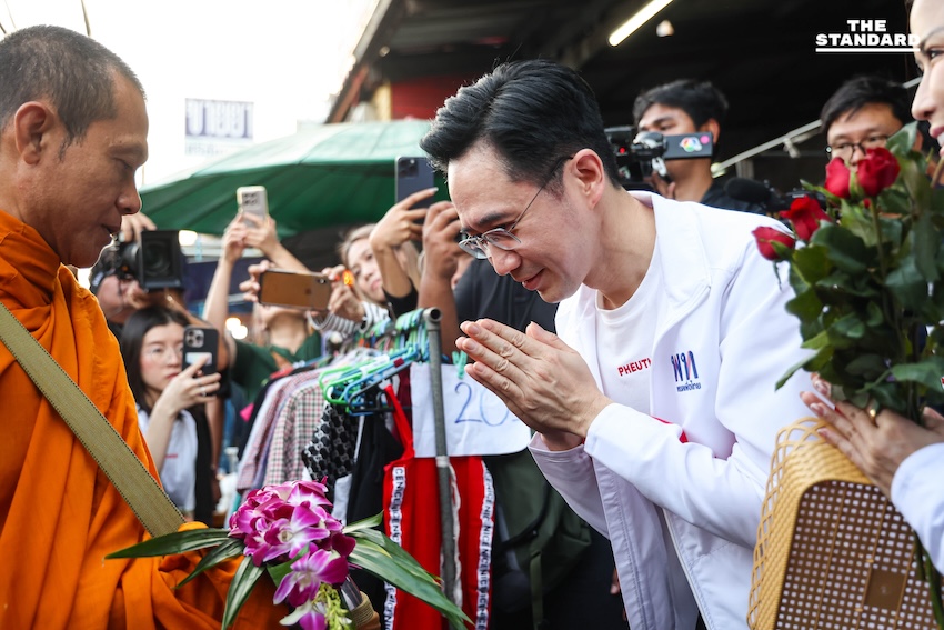 ลุยหาเสียง ‘ยศชนัน-จุลพันธ์’ ควงผู้สมัครเพื่อไทย กทม. เดินตลาดวัดเกาะ สายไหม รับฟังปัญหาปากท้อง สื่อสารนโยบายเศรษฐกิจ 6