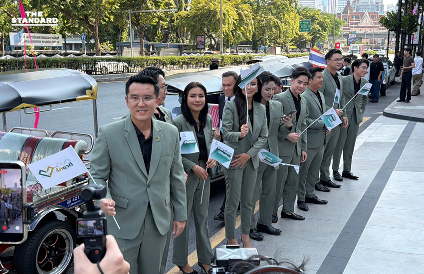 ชัยวุฒิ เปิดตัวนั่งหัวหน้าพรรค รักชาติ ย้ำเป็นพรรคไร้กลุ่มทุน ไม่เอื้อประโยชน์ใคร หวังดึงกระแสคนรุ่นใหม่เปลี่ยนแปลง ประเทศ 6