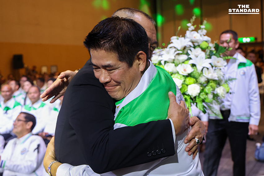 เฉลิมชัยประกาศเปิดหน้าเล่นการเมืองบนดิน โผล่ร่วมงาน กล้าธรรมยินดี ธรรมนัส ไม่ได้สมัครสมาชิก แต่หนุนทีมเก่าเต็มที่ 1