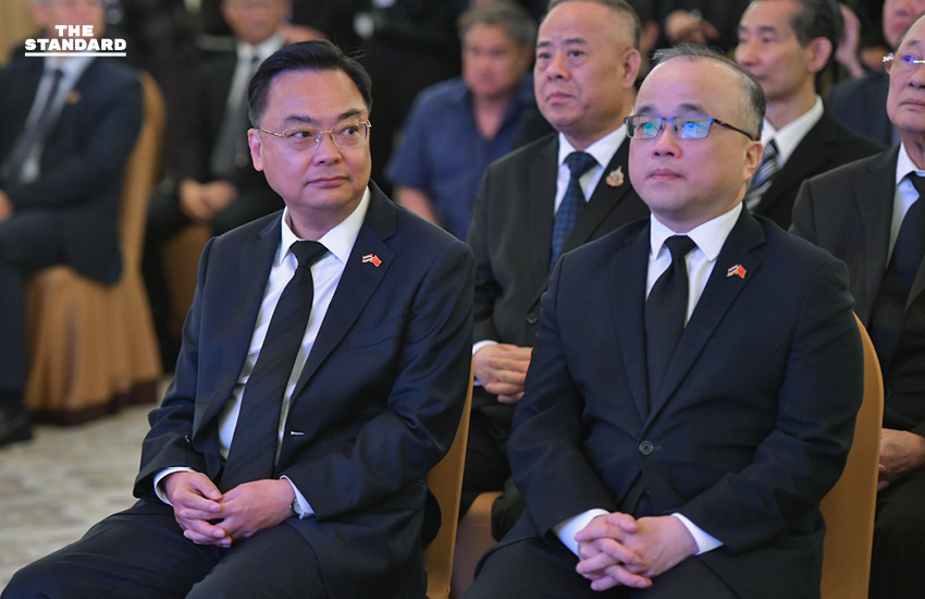 สถานทูตจีน และ องค์กรจีนในไทย มอบ 30 ล้านบาท เยียวยาผู้ประสบภัยน้ำท่วมภาคใต้ ด้าน นายกฯ ย้ำเงินช่วยเหลือต้องรวดเร็วโปร่งใสเป็นธรรม</p></blockquote> <p> 4