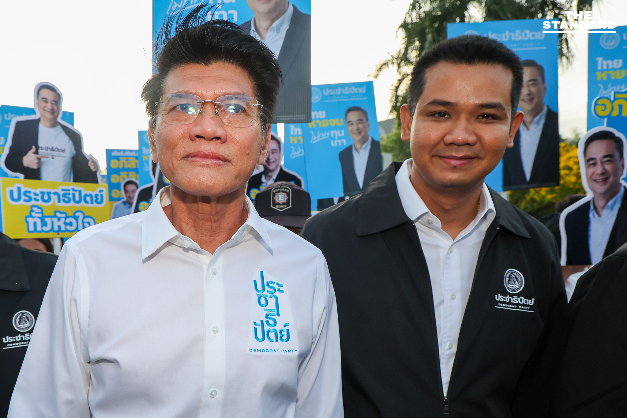 ประชาธิปัตย์จัดทัพใหญ่ ยื่น 98 ปาร์ตี้ลิสต์ ชู ‘อภิสิทธิ์’ นั่งเบอร์ 1 ผนึก ชวน-กรณ์ผสมผสานรุ่นเก๋า-เลือดใหม่สู้ศึกเลือกตั้ง 7