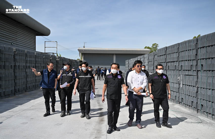 รมช.อุตสาหกรรม ผนึก DSI บุกทลาย โรงงานคอนกรีตอยุธยา สั่งฟันไม่เลี้ยง ฐานเมินกฎหมาย-ปล่อยฝุ่นพิษ 7