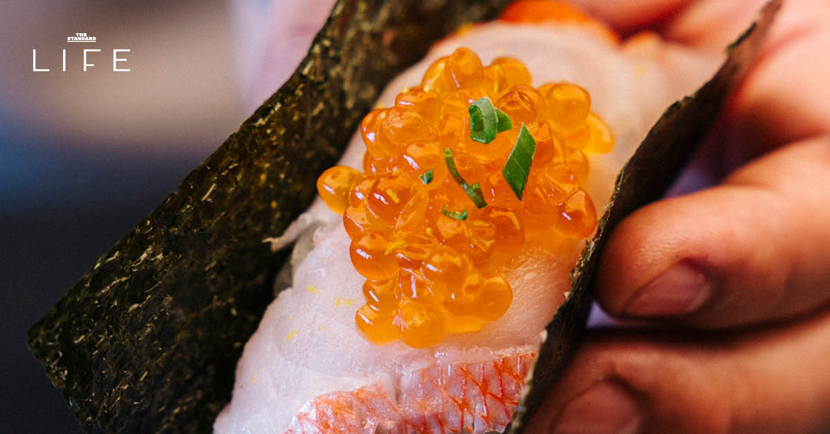 แฮนด์โรลพร้อมจิบสาเกริมแม่น้ำเจ้าพระยา Maison Roru ICONSIAM