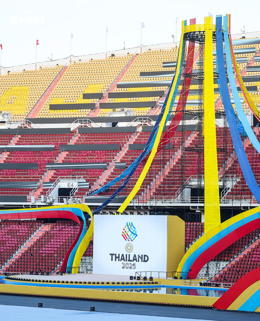 แฟนกีฬาทยอยเดินทางเข้าร่วมชมพิธีเปิดการแข่งขัน **ซีเกมส์ 2025** อย่างคึกคัก 2