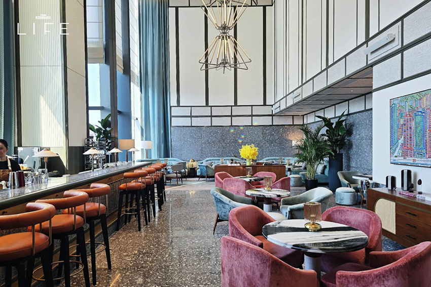 Kimpton Tsim Sha Tsui ที่พักใหม่ใน ฮ่องกง ที่มอบวิวอ่าวตั้งแต่แรกตื่น 5