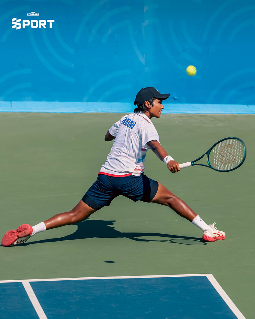 ไหม-มนัญชญา สว่างแก้ว สู้สุดใจ ก่อนพ่าย อเล็กซานดรา เอียลา มือวาง 1 คว้าเงินเทนนิสหญิงเดี่ยว ซีเกมส์ ครั้งที่ 33 5