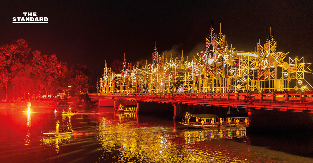 เชียงใหม่เนรมิต **สะพานนวรัฐ** เป็นแลนด์มาร์กรับปีใหม่ **2569** ชูอัตลักษณ์ดอกจั๋นแปดกลีบเฉลิมพระเกียรติ **สมเด็จพระพันปีหลวง**