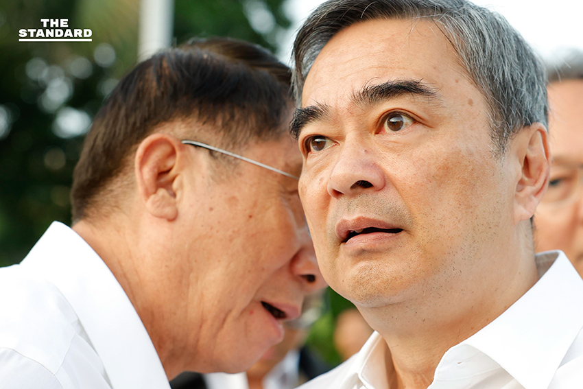 เปิดฉาก สนามเลือกตั้ง ประมวลภาพ พรรคการเมืองแห่สมัคร สส.ปาร์ตี้ลิสต์ - จับสลากหมายเลข 9