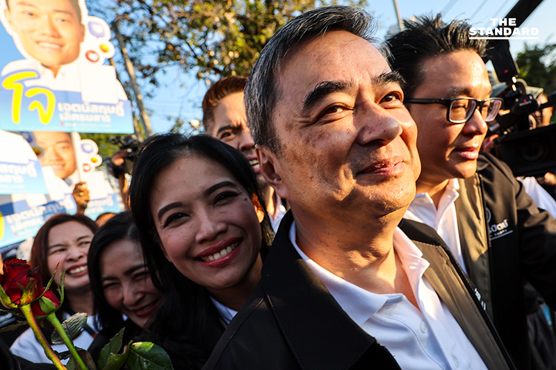 ประมวลภาพจับเบอร์ สมัคร สส.กทม.วันแรก บรรยากาศคึกคัก 4