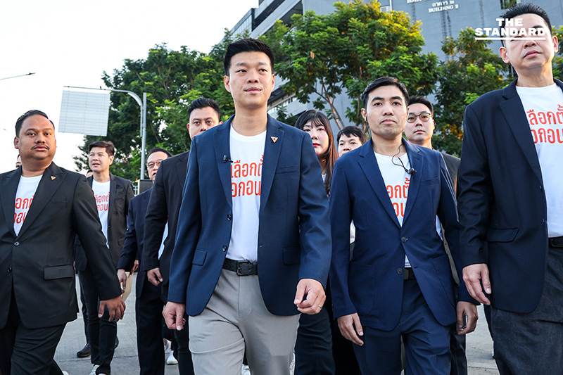 ประมวลภาพจับเบอร์ สมัคร สส.กทม.วันแรก บรรยากาศคึกคัก 5