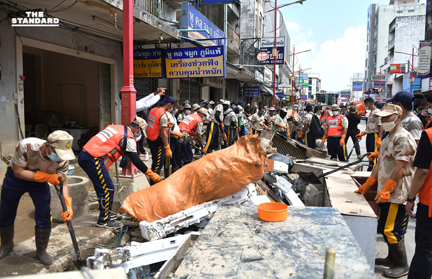 นายกฯ สำรวจความเสียหาย ตลาดกิมหยง สั่งเคลียร์ขยะแสนตัน พ้น เมืองหาดใหญ่ ยันพื้นที่รองรับเพียงพอ 2