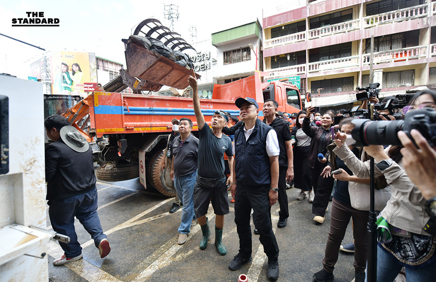 นายกฯ สำรวจความเสียหาย ตลาดกิมหยง สั่งเคลียร์ขยะแสนตัน พ้น เมืองหาดใหญ่ ยันพื้นที่รองรับเพียงพอ 5