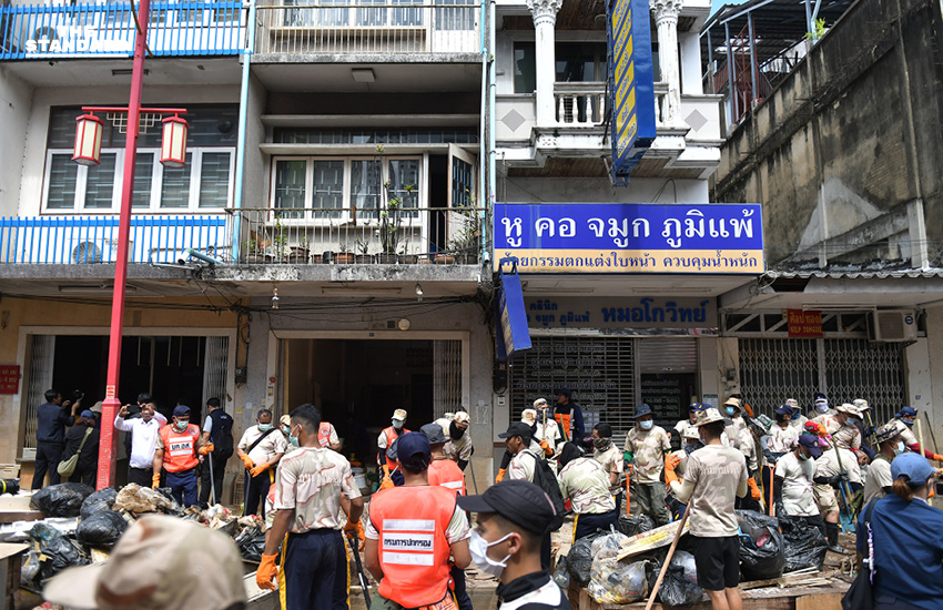 นายกฯ สำรวจความเสียหาย ตลาดกิมหยง สั่งเคลียร์ขยะแสนตัน พ้น เมืองหาดใหญ่ ยันพื้นที่รองรับเพียงพอ 9