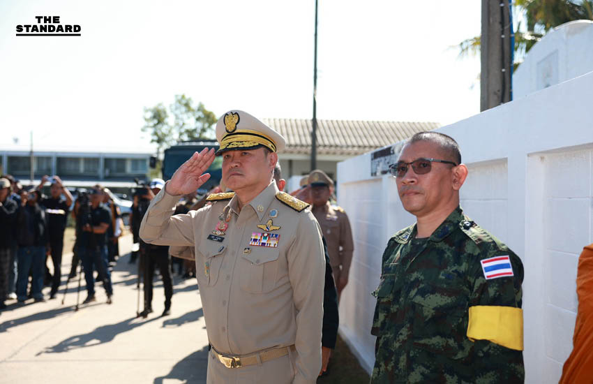 นายกฯ เป็นประธานในพิธีส่งร่าง 2 ทหารเนิน 350 กลับภูมิลำเนา 2