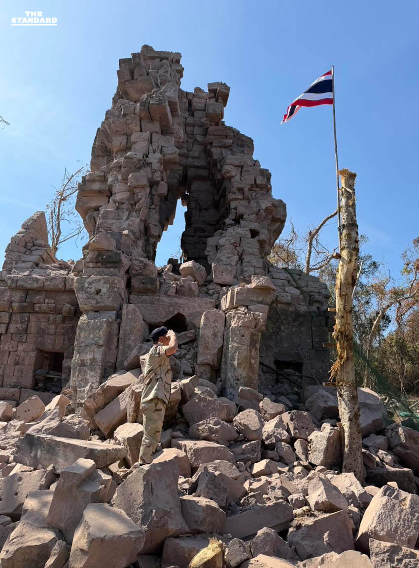 นายกฯ ขึ้นปราสาทตาควาย-เนิน 350 ตรวจเยี่ยมให้กำลังใจทหาร ย้ำพื้นที่แห่งความภาคภูมิใจของคนไทย 1