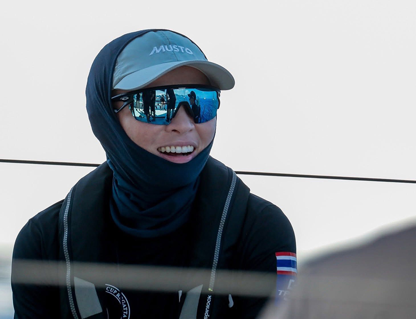 พระราชินีทรงนำทีมเรือใบ ‘วายุ’ เข้าเส้นชัยอันดับ 1 ในเรซที่ 2 ศึก ภูเก็ตคิงส์คัพรีกัตต้า ครั้งที่ 37 2