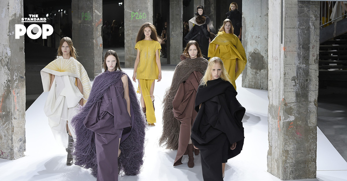 Rick Owens ยุติการใช้ขนเฟอร์แท้ หลังโดนนักรณรงค์สิทธิสัตว์โจมตี