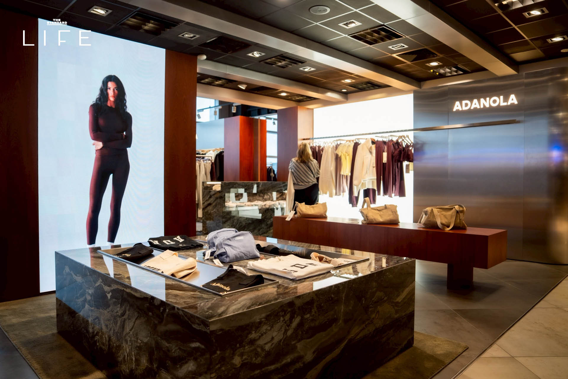 สำรวจเสน่ห์ **Selfridges** ในอังกฤษ ที่มอบประสบการณ์ไลฟ์สไตล์ระดับโลก