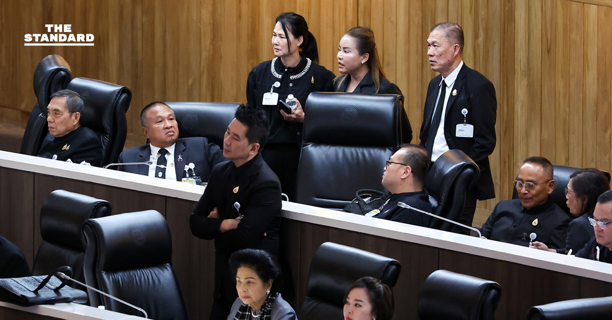 สว. รวมตัวลุกปกป้องอำนาจ 1 ใน 3 วุฒิสภาโหวตเห็นชอบ รธน. เปรียบเป็นผ้าเบรกนิรภัย