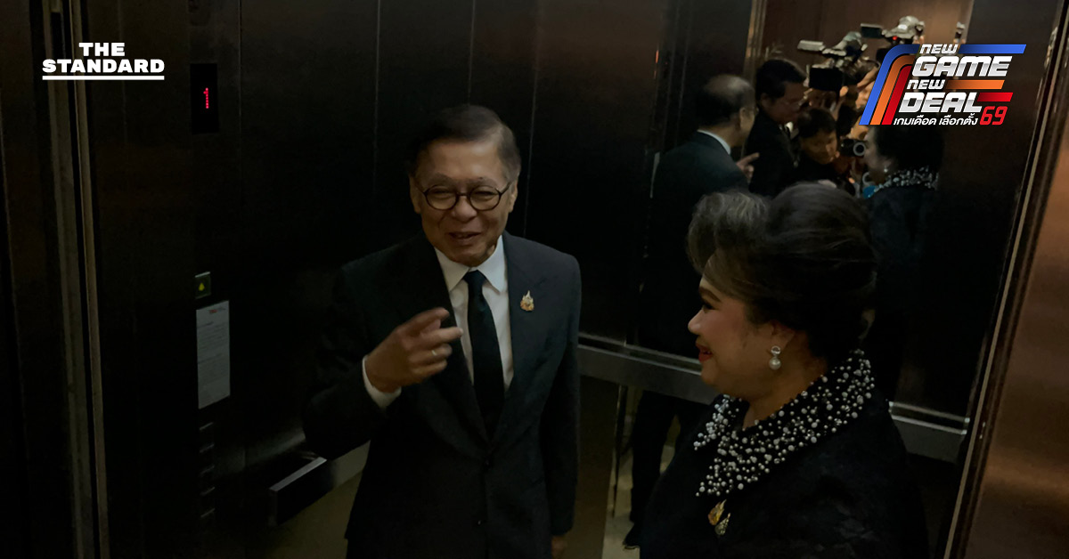 สีหศักดิ์เข้าพรรคภูมิใจไทย ถ่ายรูปสมัคร สส. ปัดตอบนั่งแคนดิเดตนายกรัฐมนตรีหรือไม่