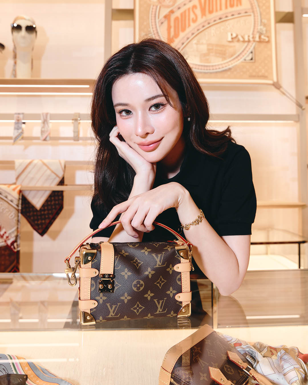 STARS AT LV PARAGON เหล่าคนดังที่งานเปิดร้านใหม่สำหรับผู้หญิง 1