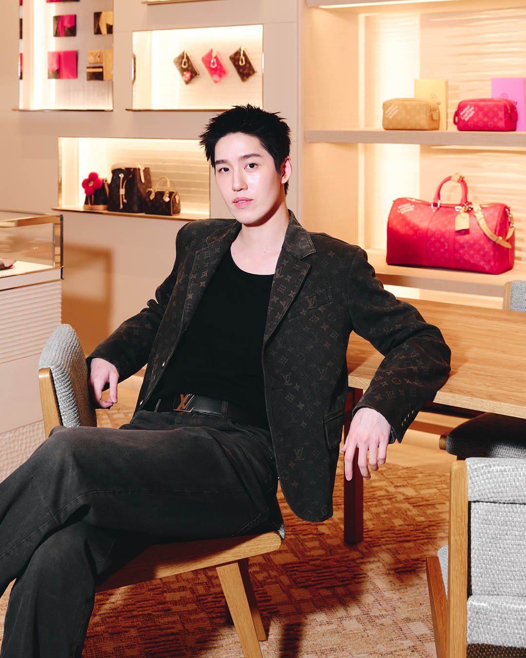 STARS AT LV PARAGON เหล่าคนดังที่งานเปิดร้านใหม่สำหรับผู้หญิง 4