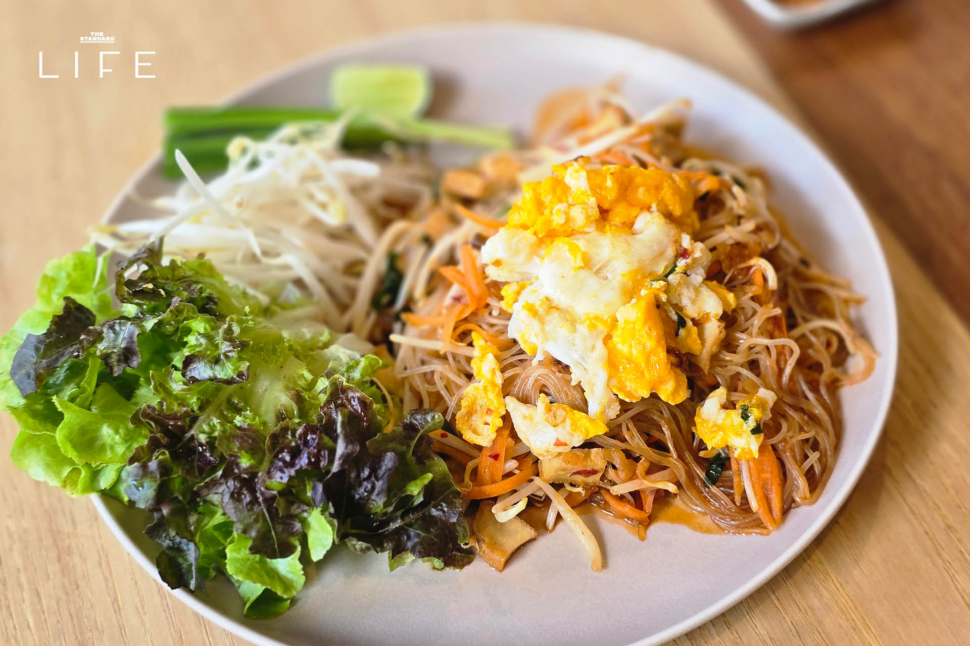 ‘สุขใจ by ป้าตา โอบะซัง’ ครัวไทยไร้เนื้อย่านสันป่าข่อย ที่ทำให้คนหลงรักมังสวิรัติ 8