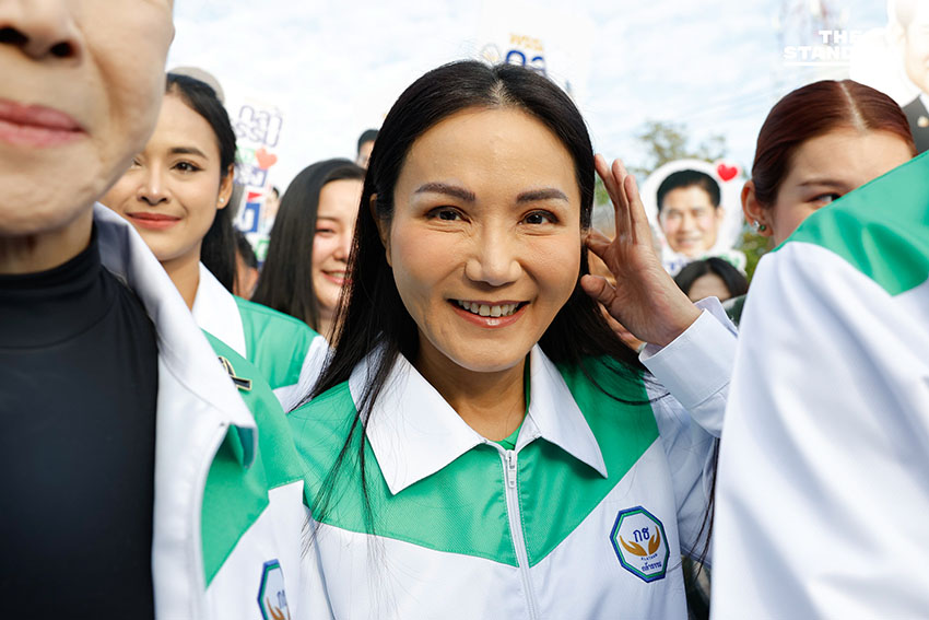 ธรรมนัสทำทีมกล้าธรรม สมัคร สส.ปาร์ตี้ลิสต์ ยื่นชื่อแคนดิเดตนายกฯ บอกไม่ได้หวังว่าต้องได้เบอร์อะไร 3