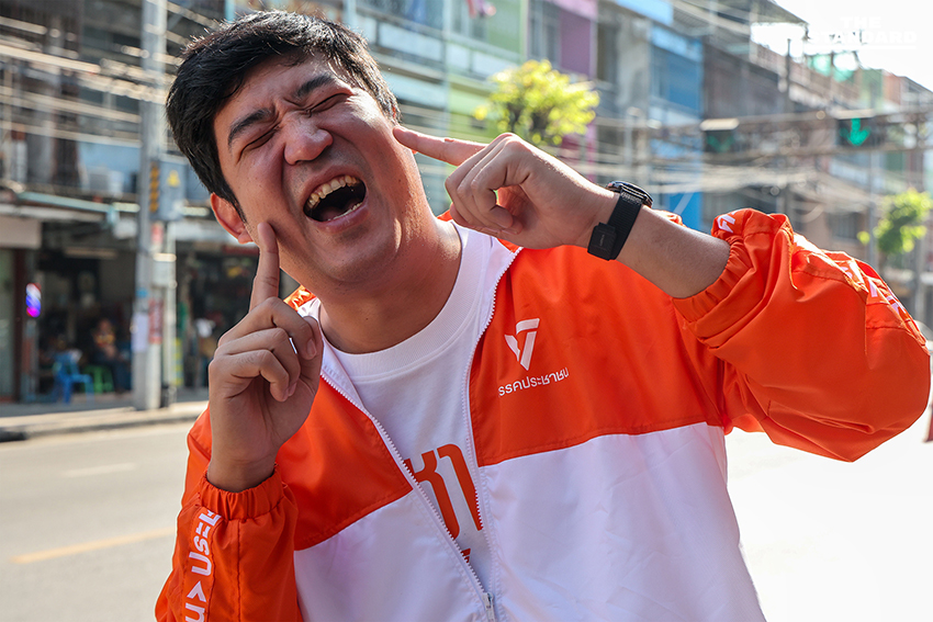 เท่าพิภพ ลงพื้นที่บางขุนนนท์ ขอโทษประชาชน อาสารับใช้ กทม. เขต 33 3