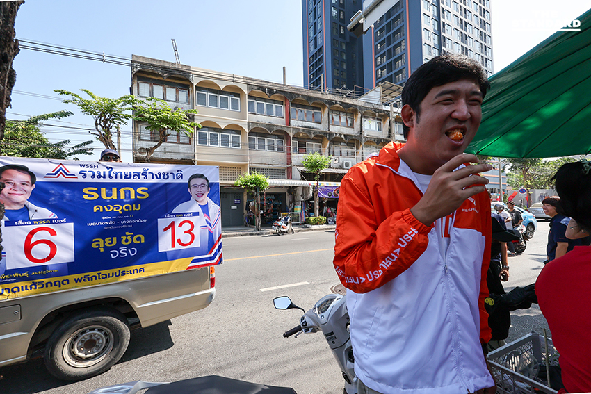 เท่าพิภพ ลงพื้นที่บางขุนนนท์ ขอโทษประชาชน อาสารับใช้ กทม. เขต 33 5