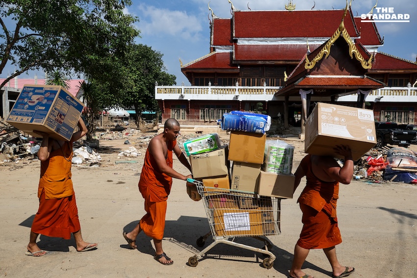 วัด หาดใหญ่ใน ในวันที่คราบน้ำยังไม่จาง.. จากศูนย์รวมใจ สู่ ศูนย์พักพิง ที่ต้องการการเยียวยา 6
