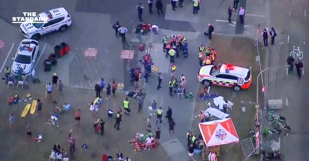 กลุ่มมือปืนบุกกราดยิงเทศกาลชาวยิวที่ชายหาดบอนได เสียชีวิต 12 คน