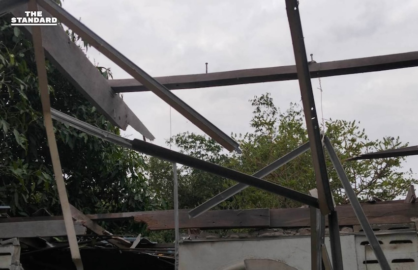 กองทัพบกประณามกัมพูชาใช้อาวุธข้ามแดน บ้านเรือนประชาชนเสียหาย 2 หลัง 2