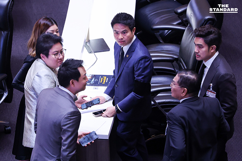 รัฐสภาเดินหน้าถกร่างแก้ไขรัฐธรรมนูญ โหวตเห็นชอบในมาตรา 256/1 ตาม กมธ. เสียงข้างมากแก้ไข 12