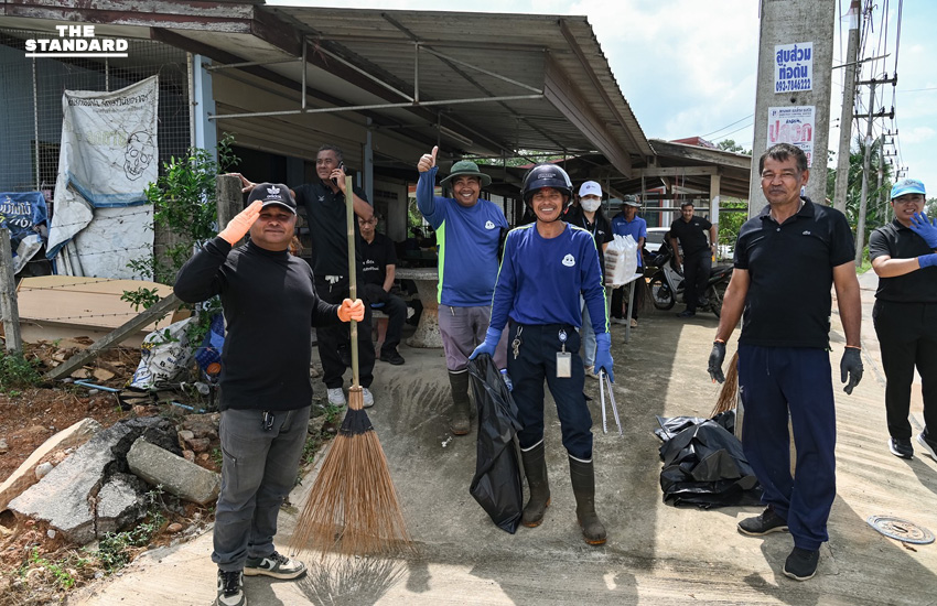 รมช.อุตสาหกรรม บินหาดใหญ่ คืนรอยยิ้มให้เด็กๆ ฟื้นโรงเรียนและครอบครัวหลังน้ำท่วม 3