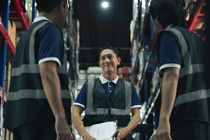 สาธุ 2 เพราะการเมืองและศาสนาต้องใช้พลังศรัทธาเหมือนๆ กัน 3