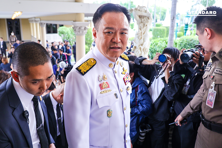 อนุทินเปิดใจยุบสภา ทำตามคำขอหัวหน้าพรรคประชาชน 2