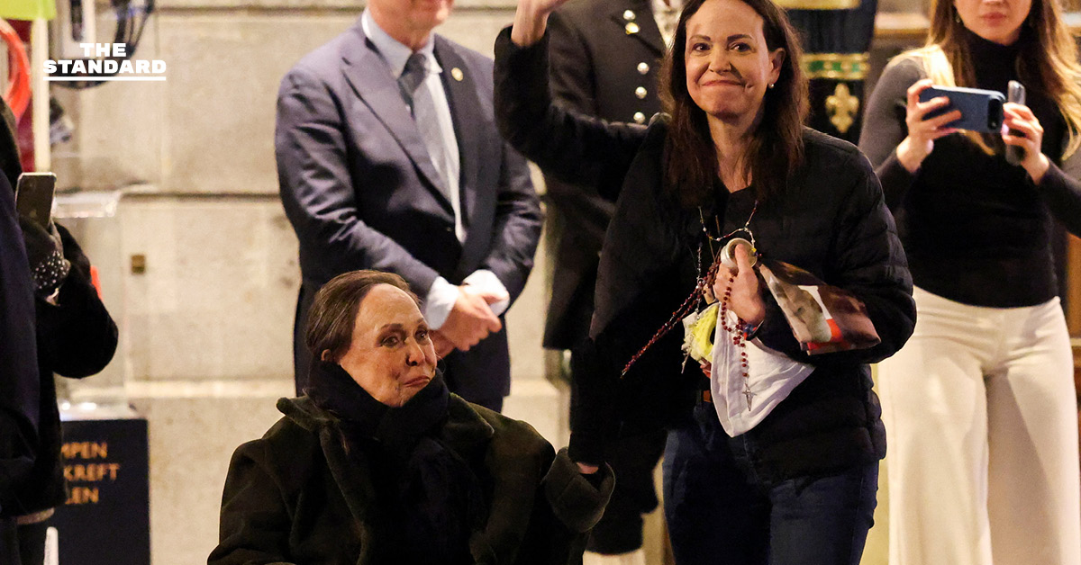 เจ้าของโนเบลสันติภาพ 2025 ปรากฏตัวต่อสาธารณชนครั้งแรกที่นอร์เวย์ หลังซ่อนตัวนานหลายเดือน