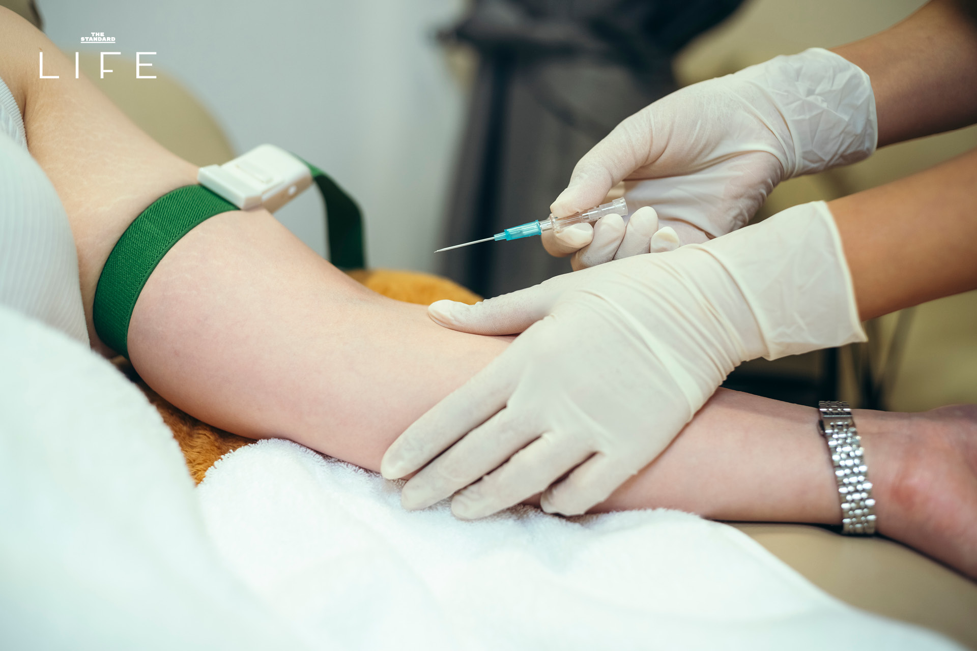 เจาะลึก MCT กับ Dr.Park นวัตกรรมใช้เลือดตัวเองซ่อมผิวที่ Kim Kardashian บินทำถึงเกาหลี 12