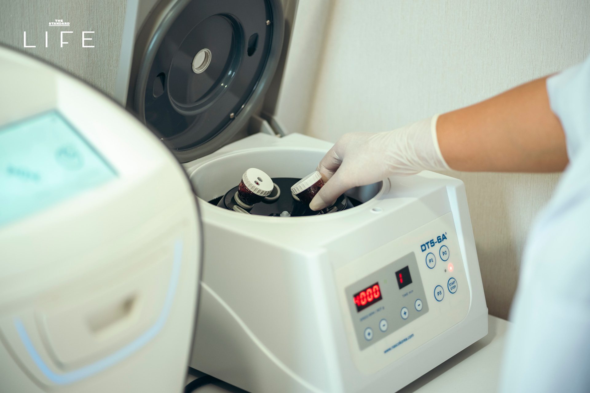 เจาะลึก MCT กับ Dr.Park นวัตกรรมใช้เลือดตัวเองซ่อมผิวที่ Kim Kardashian บินทำถึงเกาหลี 5