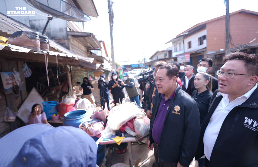เพื่อไทยผนึกประชาชาติ ติดตามการฟื้นฟูหาดใหญ่ เร่งส่งอาสาสมัครเข้าช่วยต่อเนื่อง 4