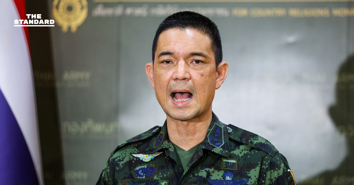 ‘โฆษก ทบ.’ เผยเป้าหมายมุ่งทำลายที่ตั้งยิงสนับสนุนของฝ่ายกัมพูชา เบื้องต้นทหารไทยพลีชีพแล้ว 1 นาย บาดเจ็บ 8 นาย