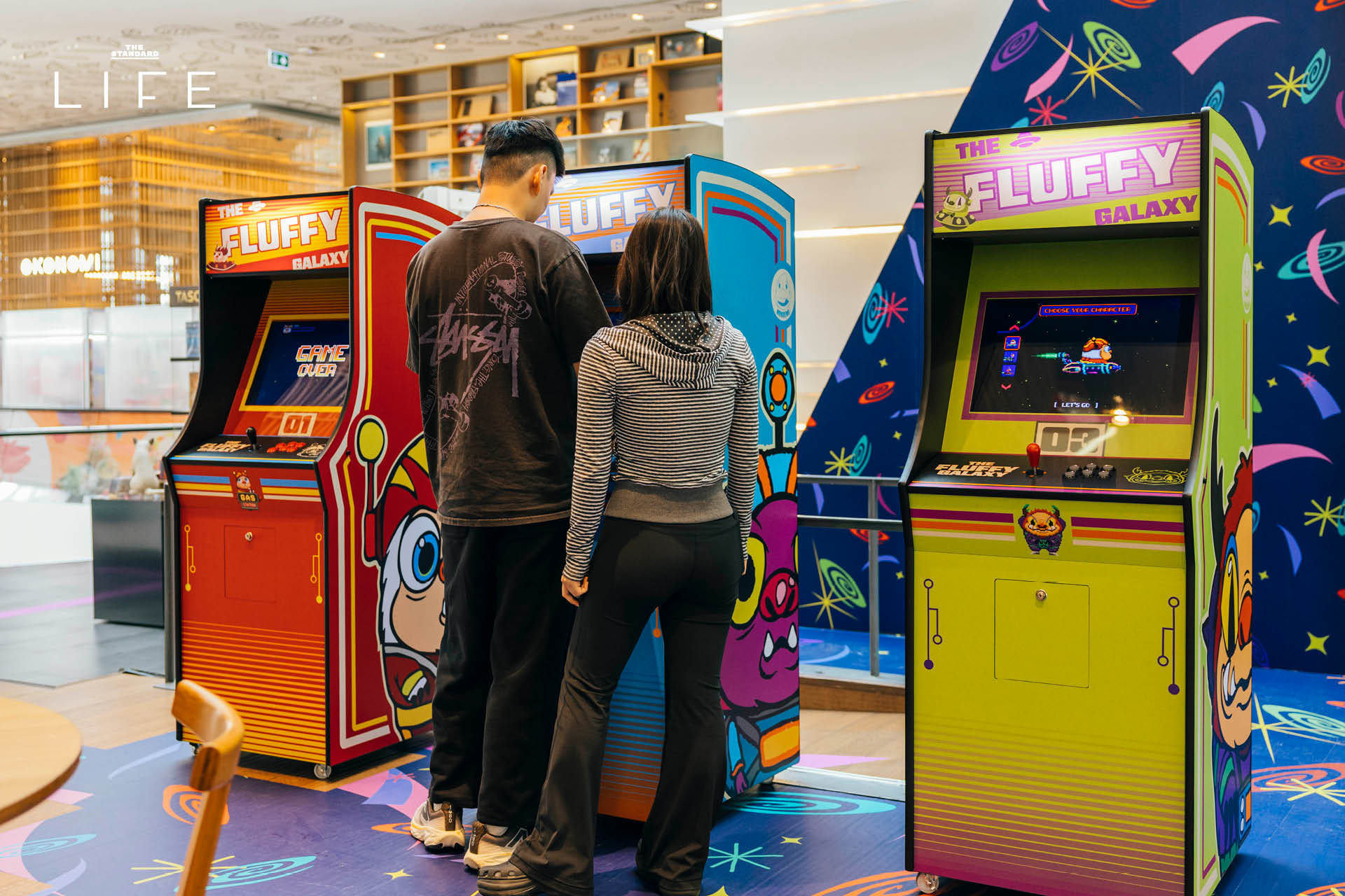 บรรยากาศนิทรรศการศิลปะ MRKREME THE FLUFFY GALAXY และเหล่าคาแรกเตอร์ปุกปุย